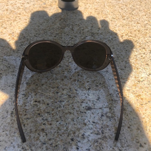 Ralph Lauren Sunglasses - Picture 4 of 4